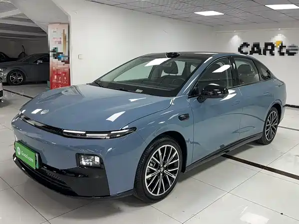 Leapmotor B01 2025