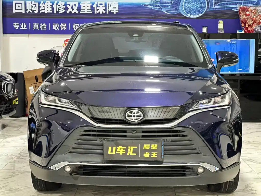 Toyota Harrier 2022 — фото 2
