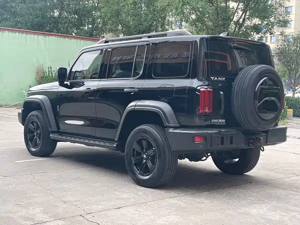 Tank 300 2022