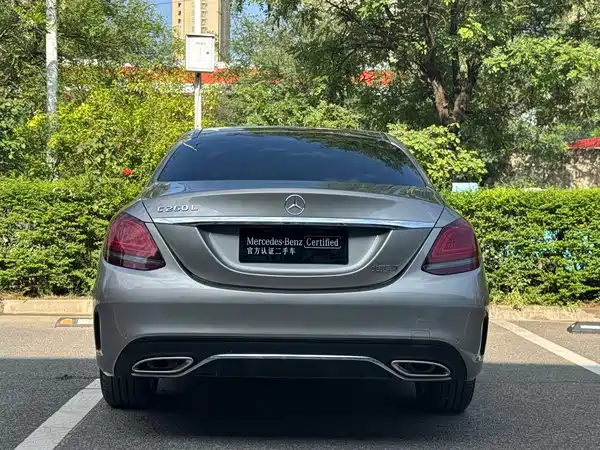 Mercedes-Benz C-Class 2019
