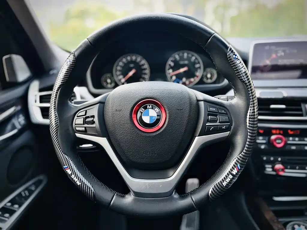 BMW X5 2015 — фото 11