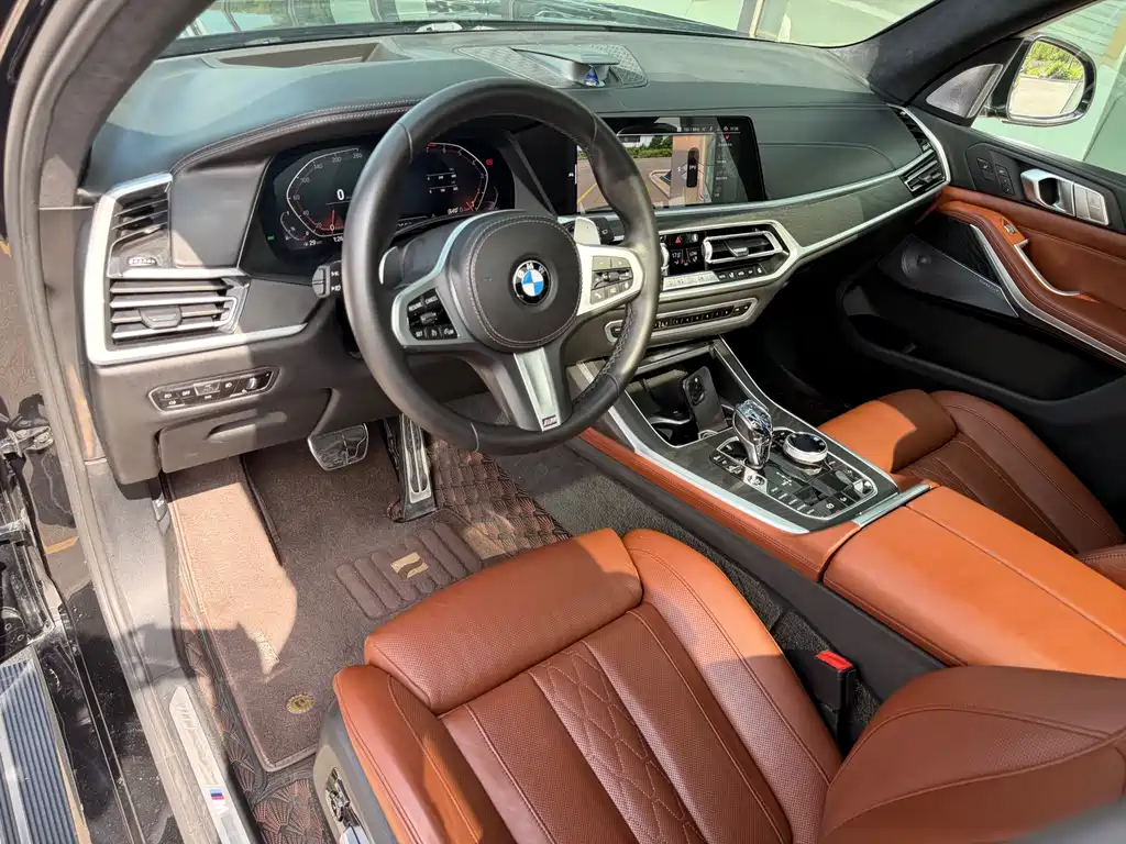 BMW X7 2021 — фото 8