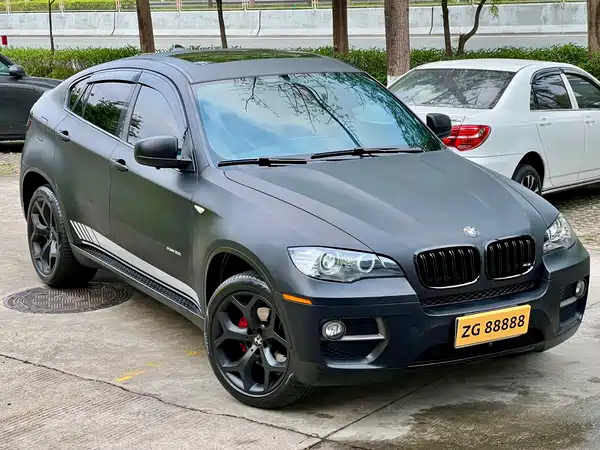 BMW X6 2013