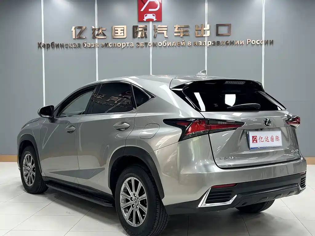 Lexus NX 2021 — фото 4