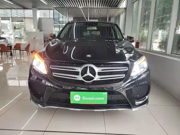 Mercedes-Benz GLE 2016