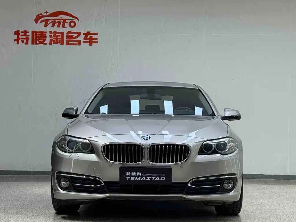 BMW 5 Series 2016 — фото 2