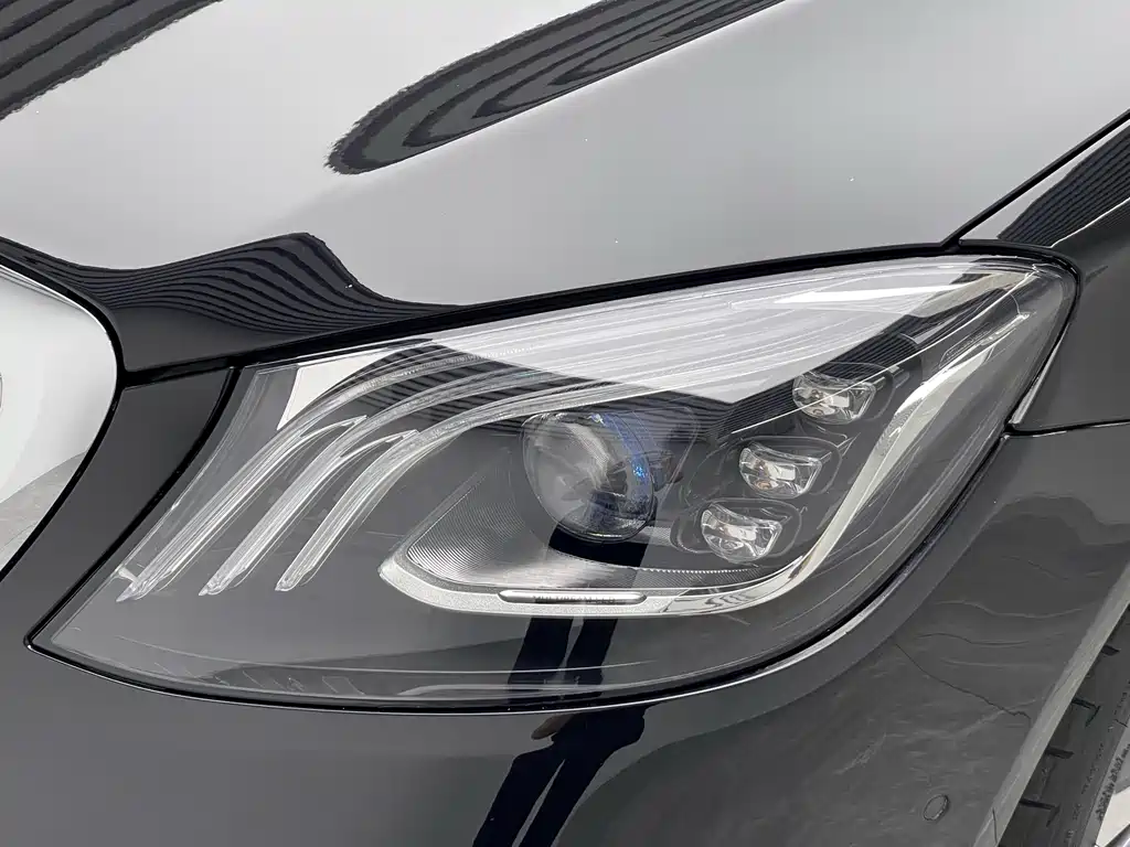Mercedes-Benz S-Class 2021 — фото 18