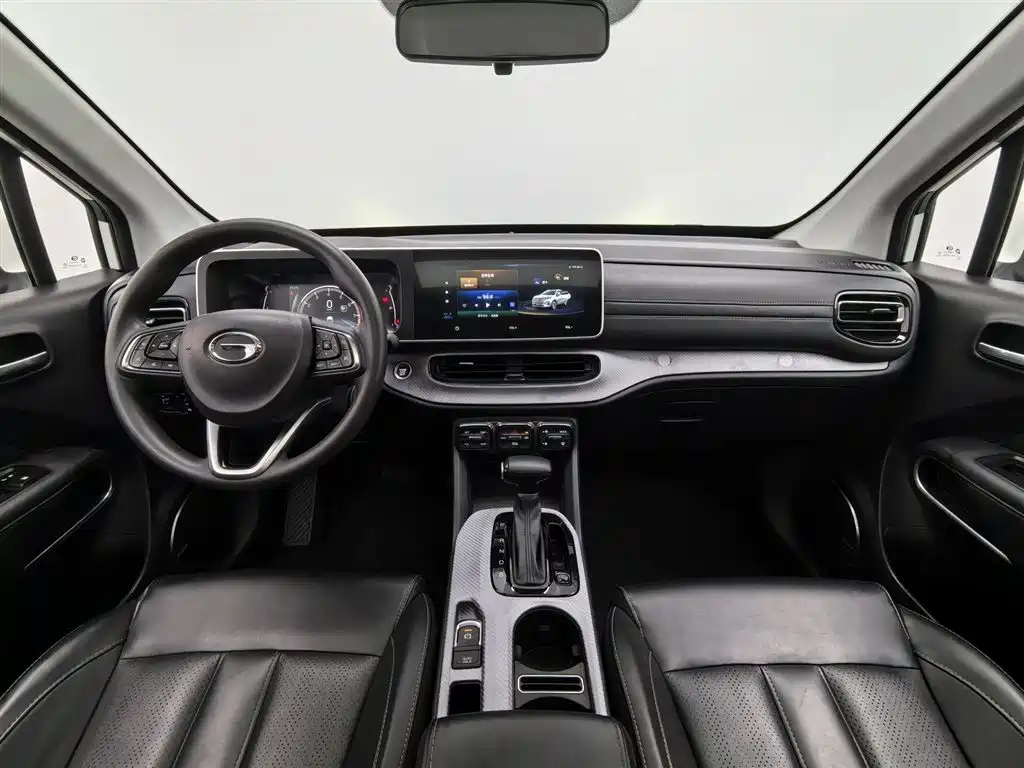 GAC Motor Trumpchi GS3 2022 — фото 5