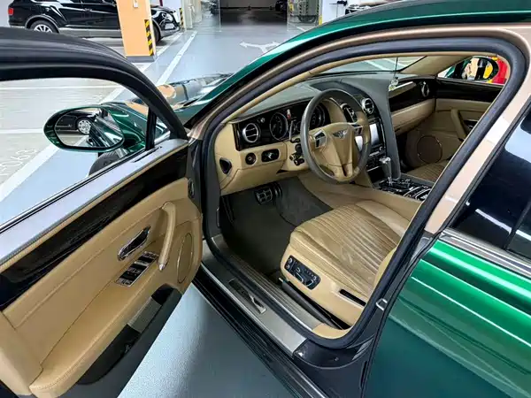 Bentley Flying Spur 2018