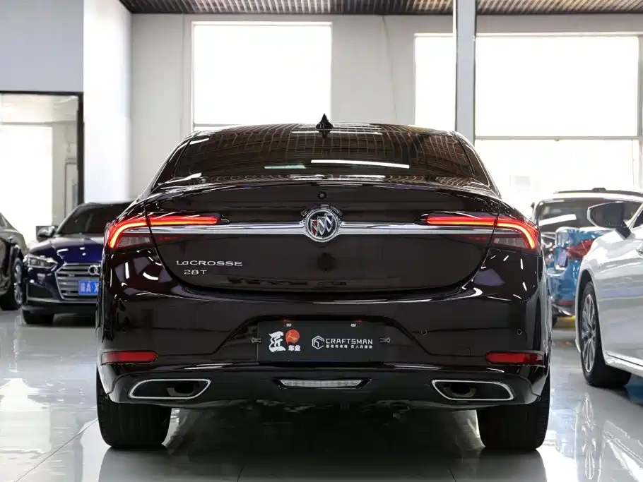 Buick LaCrosse 2020 — фото 24