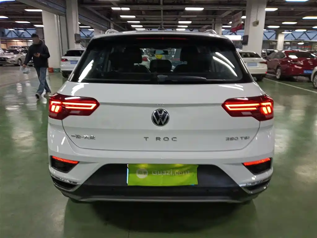 Volkswagen T-Roc 2023 — фото 22