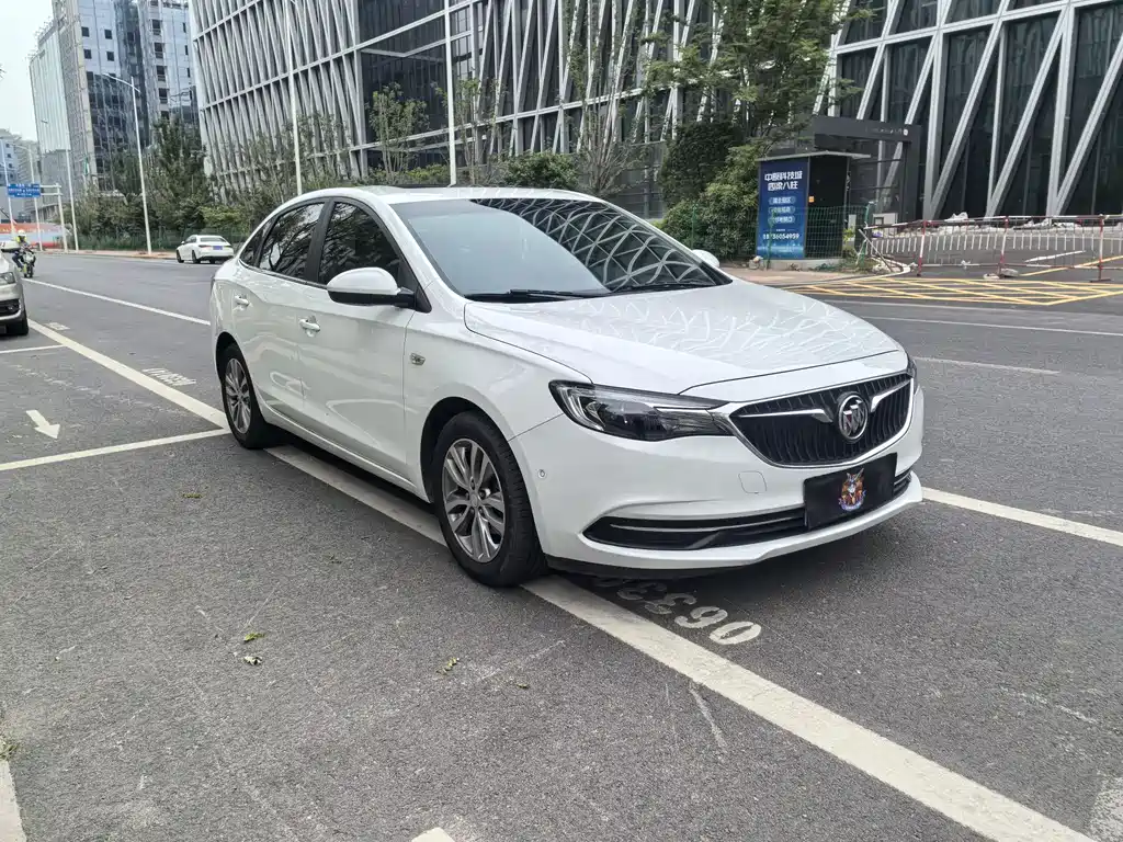 Buick Excelle 2019 — фото 3