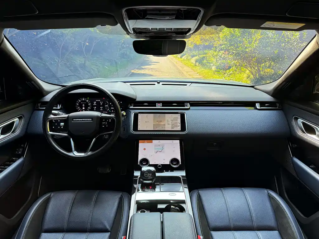 Land Rover Velar 2021 — фото 9