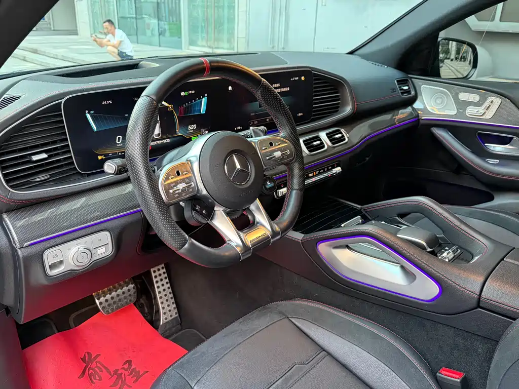 Mercedes-Benz GLE Coupe AMG 2023 — фото 6