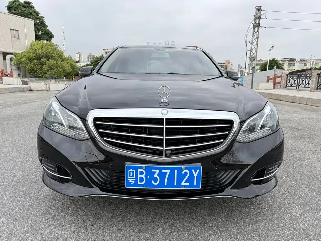 Mercedes-Benz E-Class 2015 — фото 2