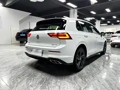 Volkswagen Golf 2023