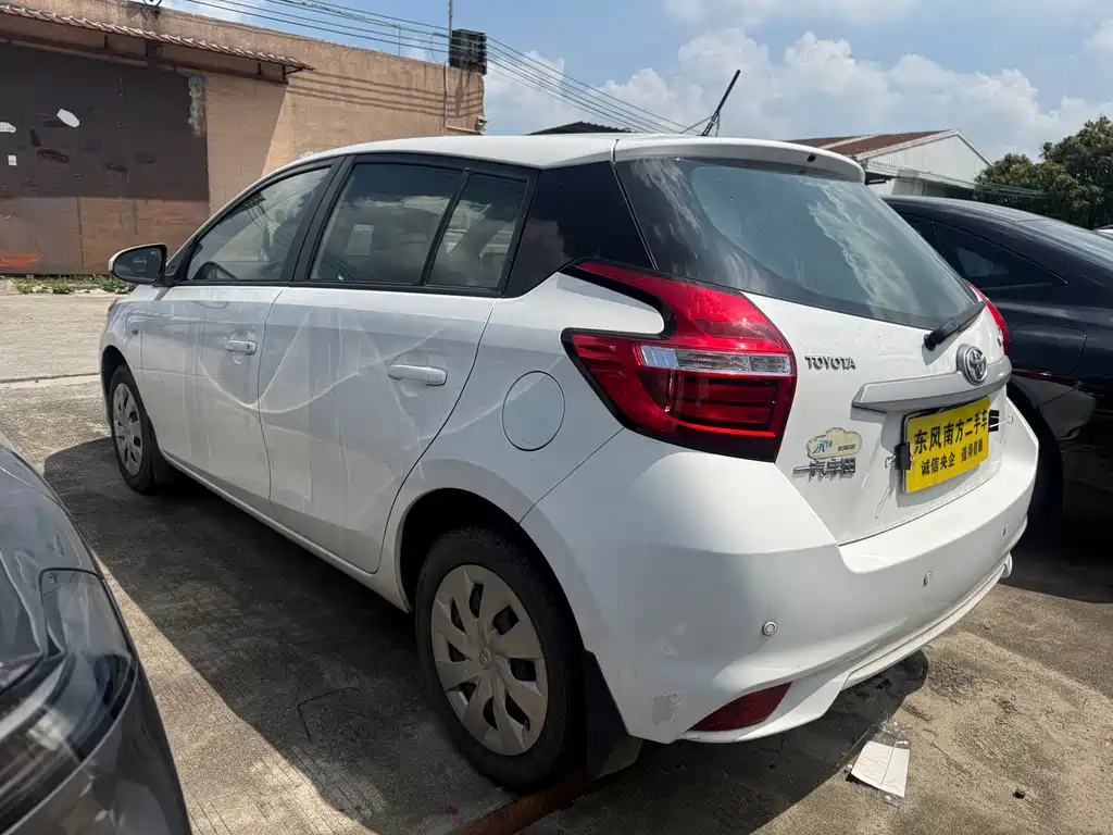 Toyota Vios FS 2017 — фото 12