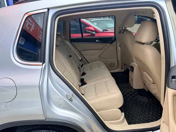 Volkswagen Tiguan 2014