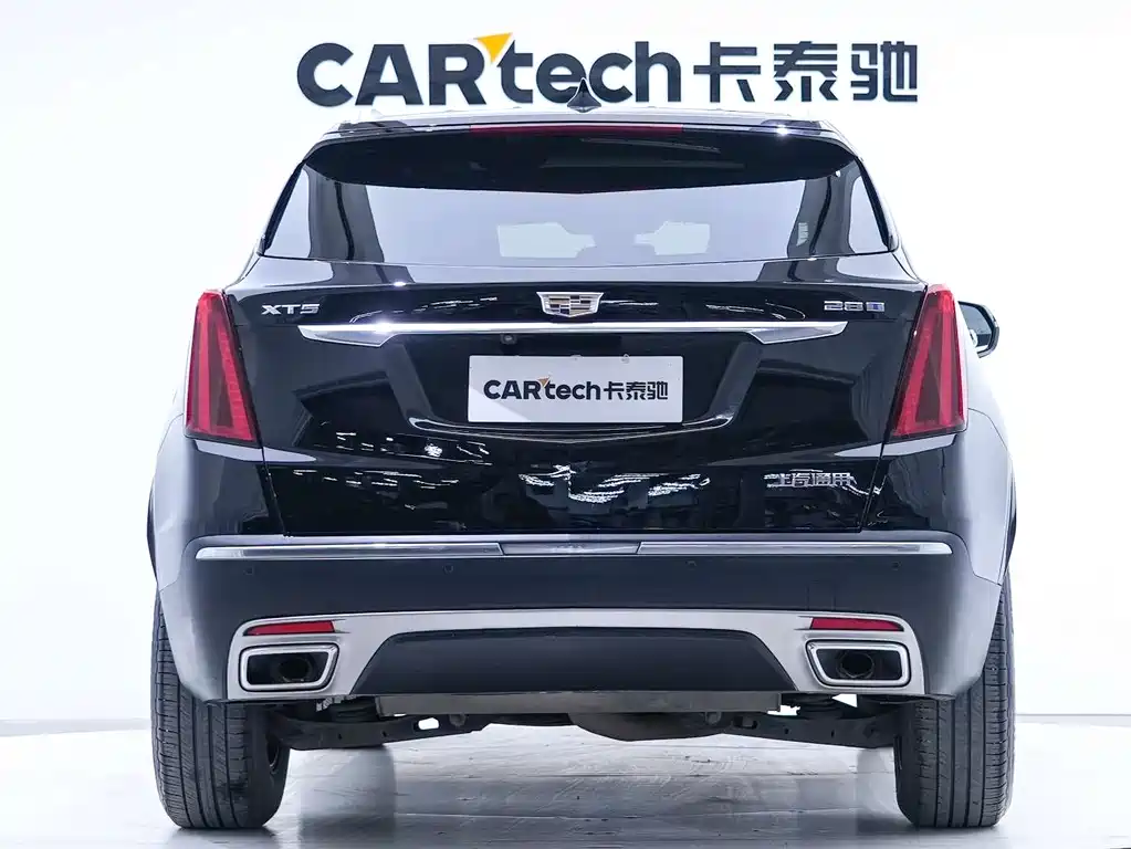 Cadillac XT5 2021 — фото 4