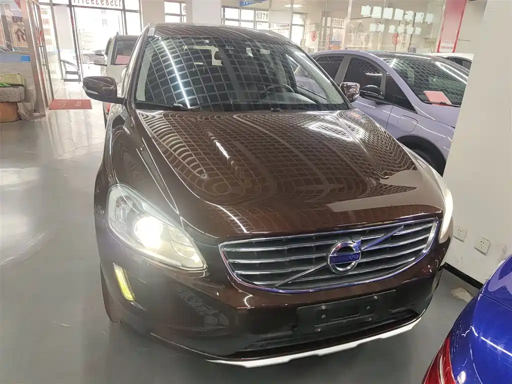Volvo XC60 2016 — фото 19