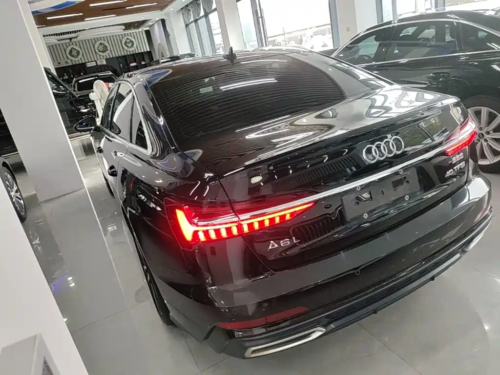 Audi A6L 2020