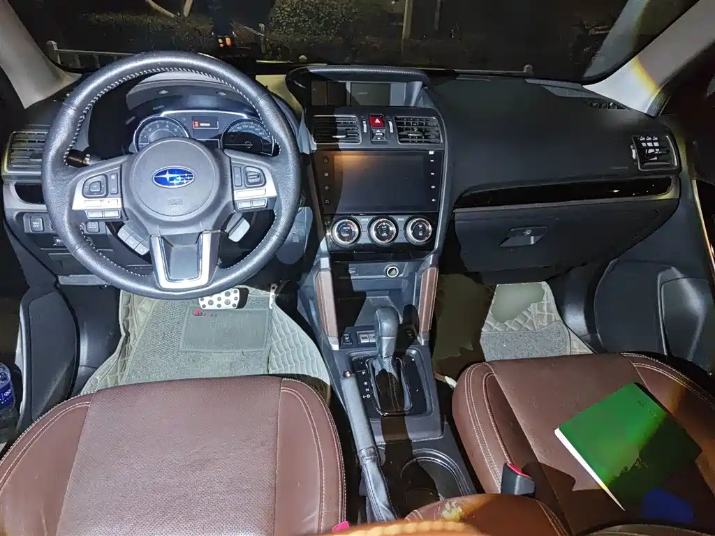 Subaru Forester 2016 — фото 13