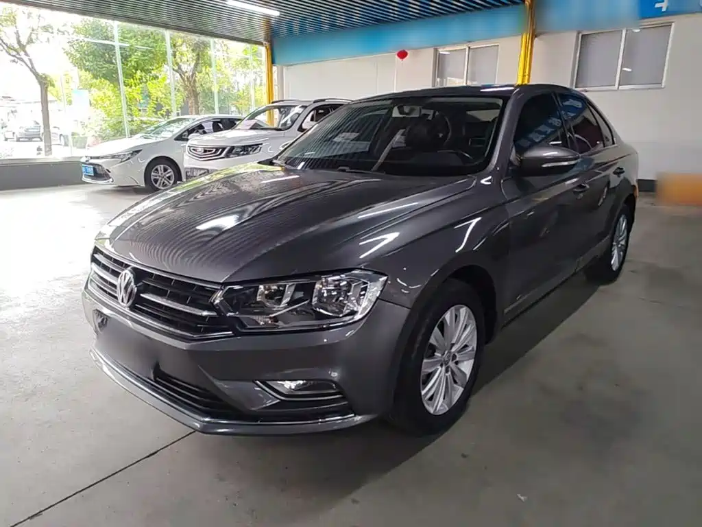 Volkswagen Bora 2016