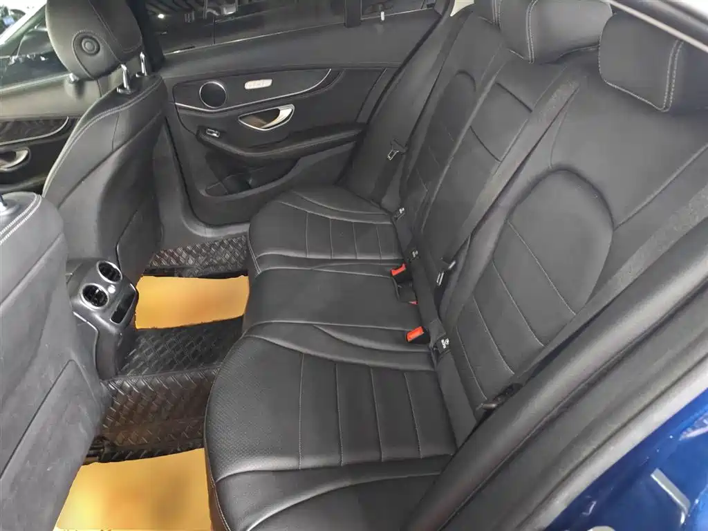 Mercedes-Benz C-Class 2018 — фото 17