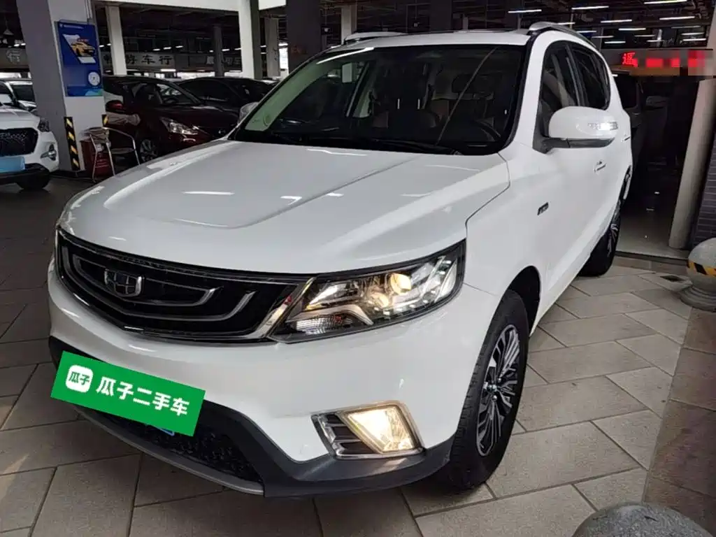 Geely Vision X6 2017 — фото 1