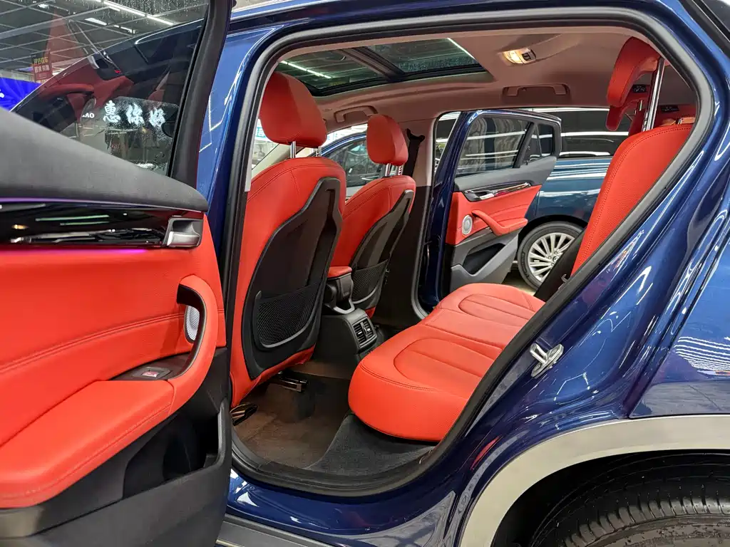 BMW X2 2022 — фото 11