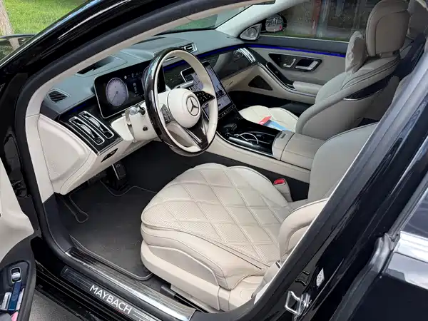 Mercedes-Benz Maybach S-Class 2023