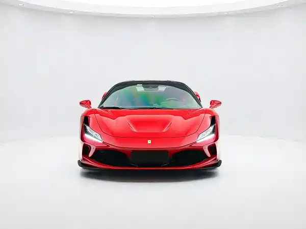 Ferrari F8 2022