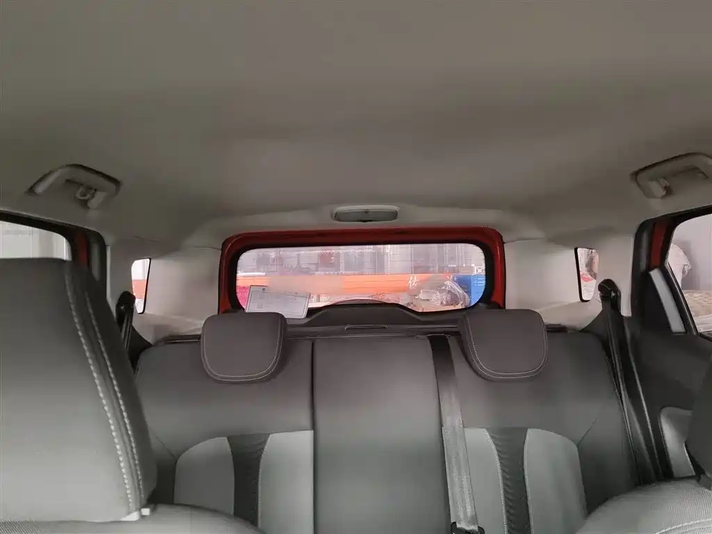 Ford Ecosport 2015 — фото 8