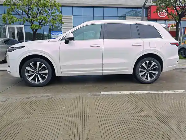 Li Auto ONE 2021