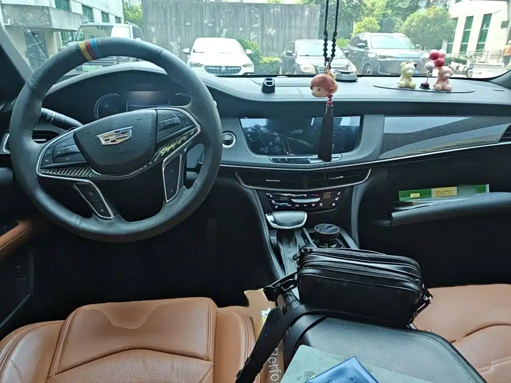 Cadillac CT6 2017 — фото 13