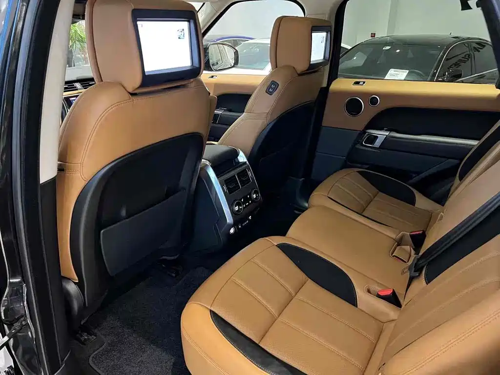 Land Rover Range Rover Sport 2018 — фото 7