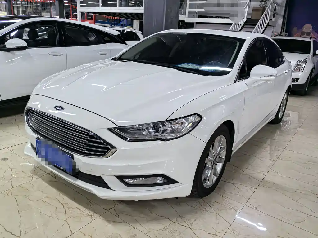 Ford Mondeo 2017 — фото 1