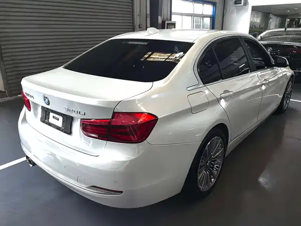 BMW 3 Series 2019