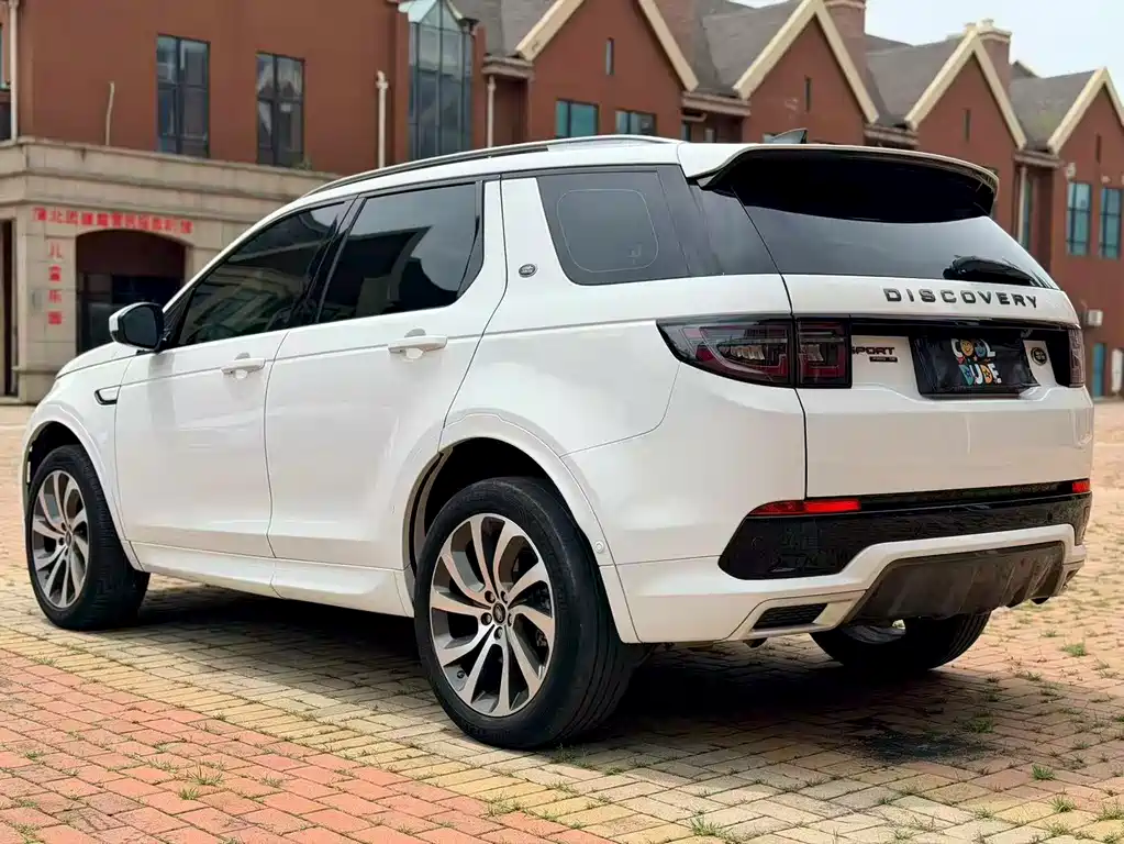 Land Rover Discovery Sport 2020 — фото 9