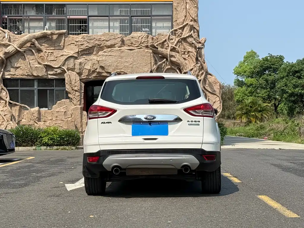 Ford Kuga 2016 — фото 4