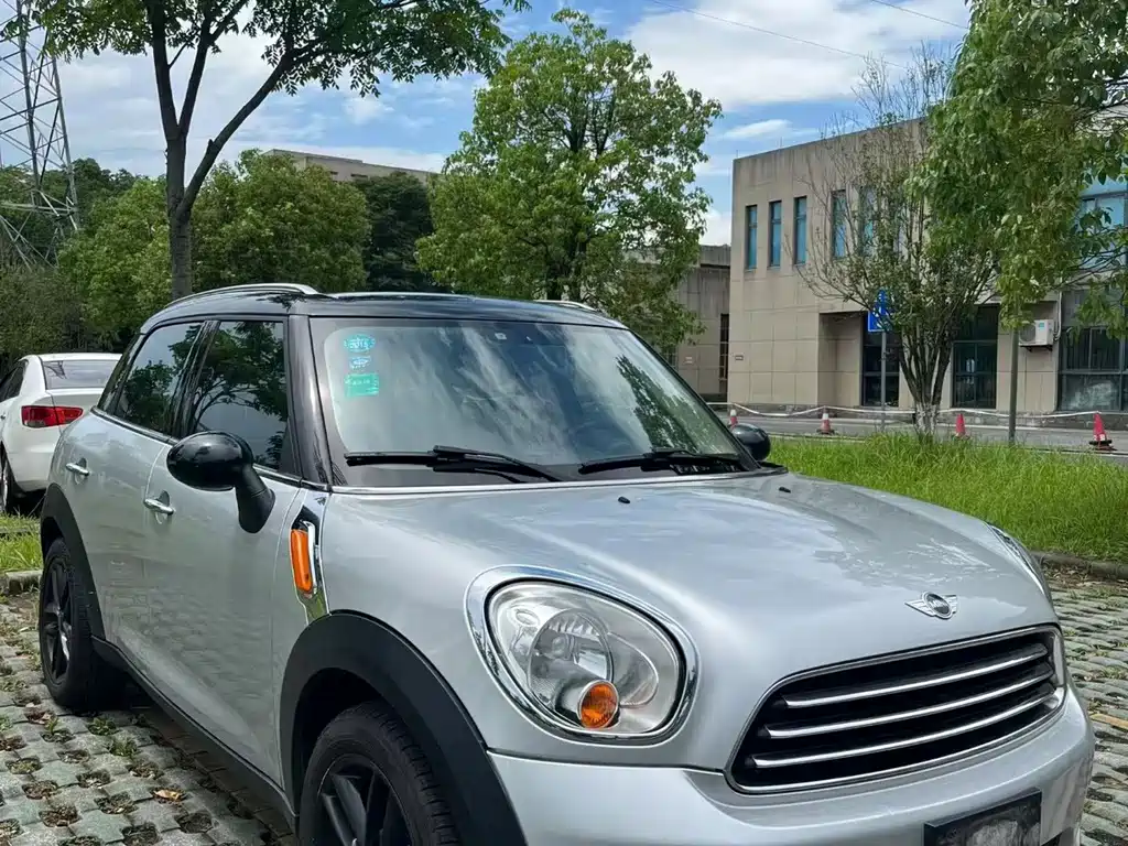 MINI Countryman 2014