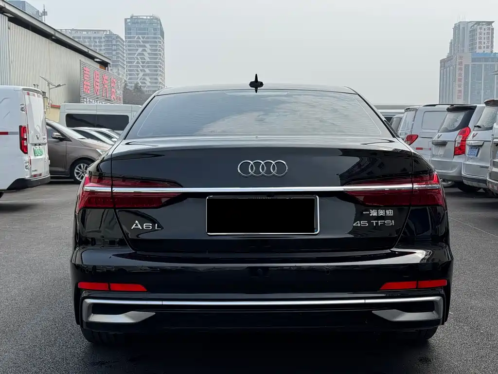 Audi A6L 2024 — фото 8