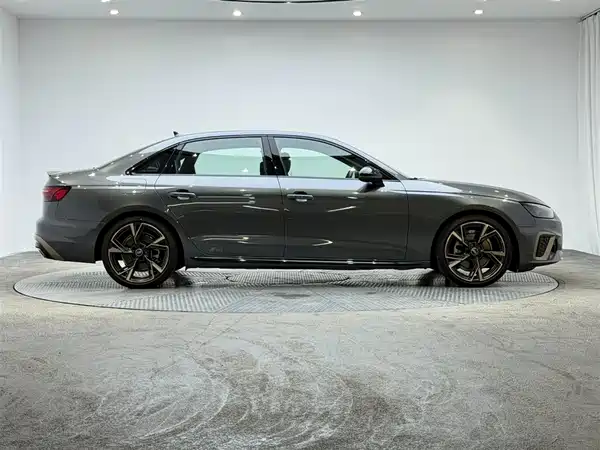 Audi A4L 2024