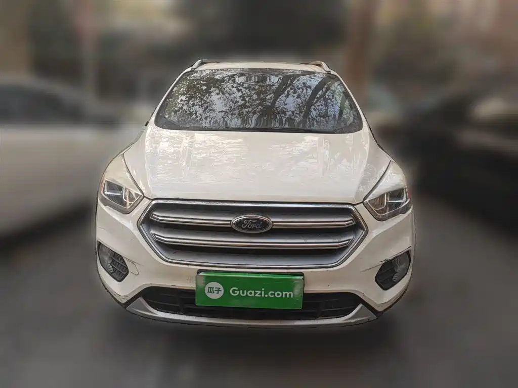Ford Kuga 2017 — фото 24