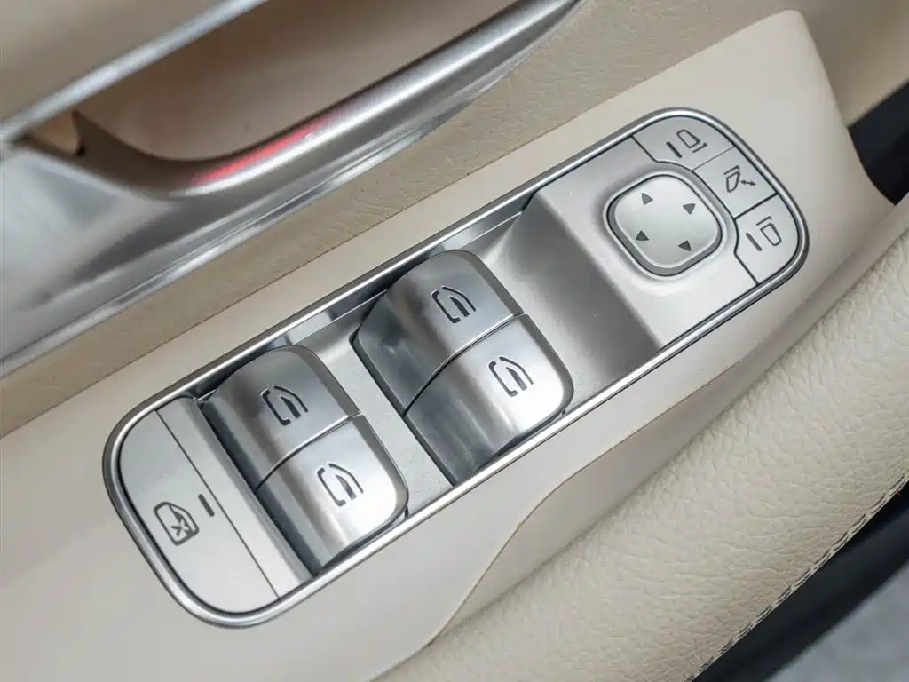 Mercedes-Benz GLE 2023 — фото 21