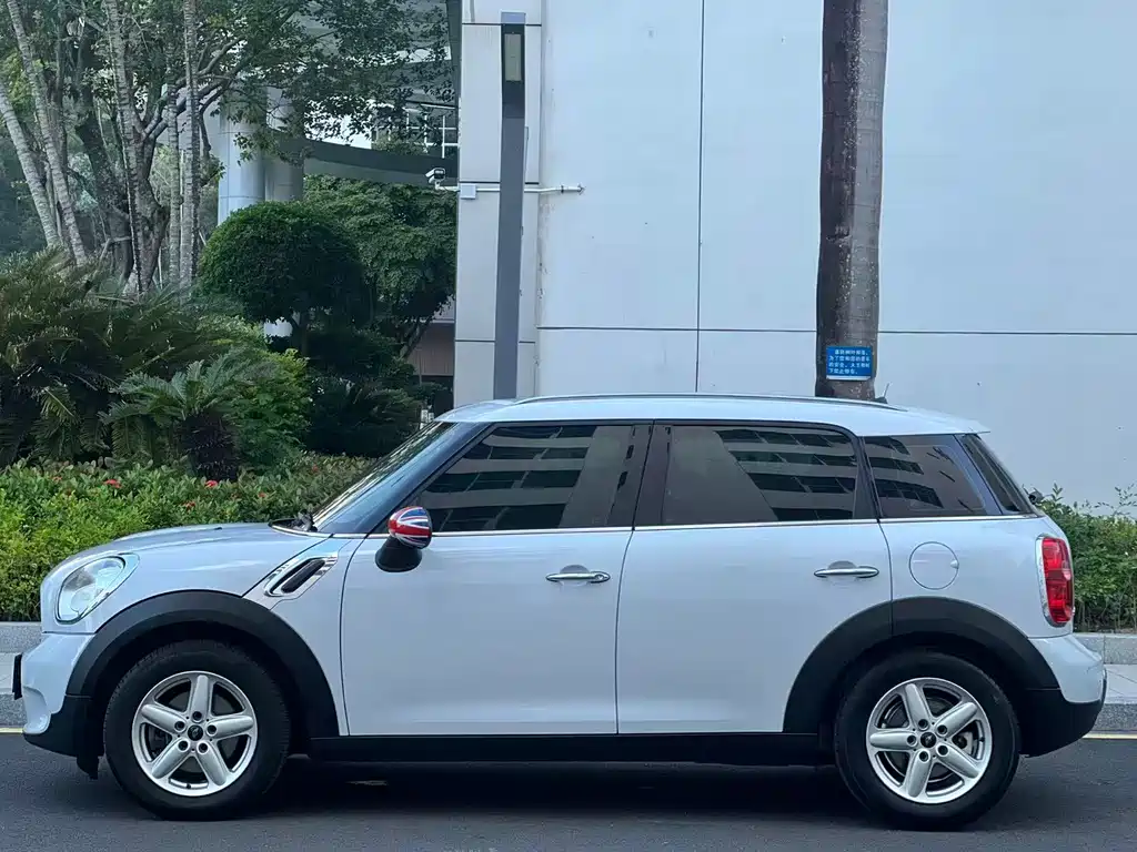 MINI Countryman 2014