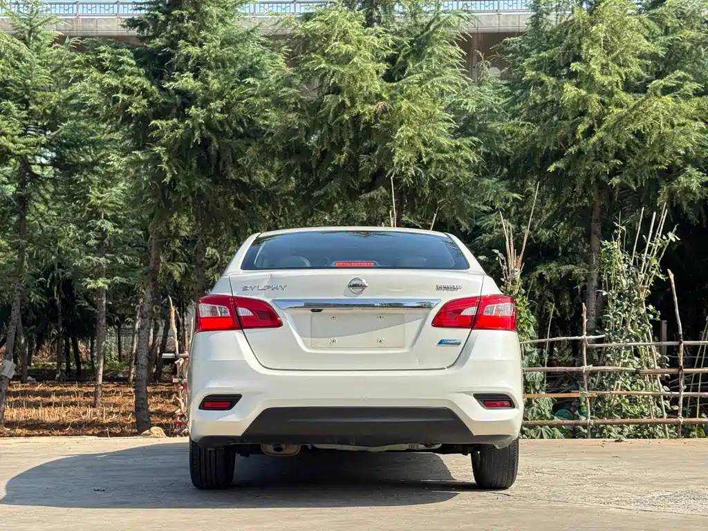 Nissan Sylphy 2018 — фото 8