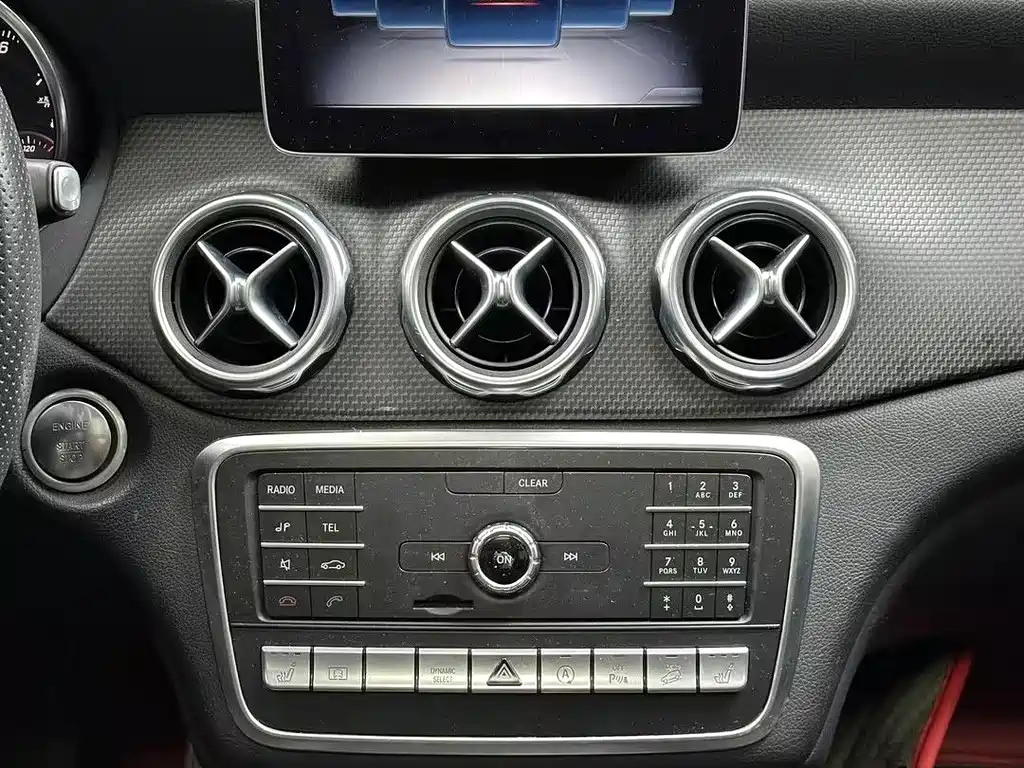 Mercedes-Benz GLA 2019 — фото 11