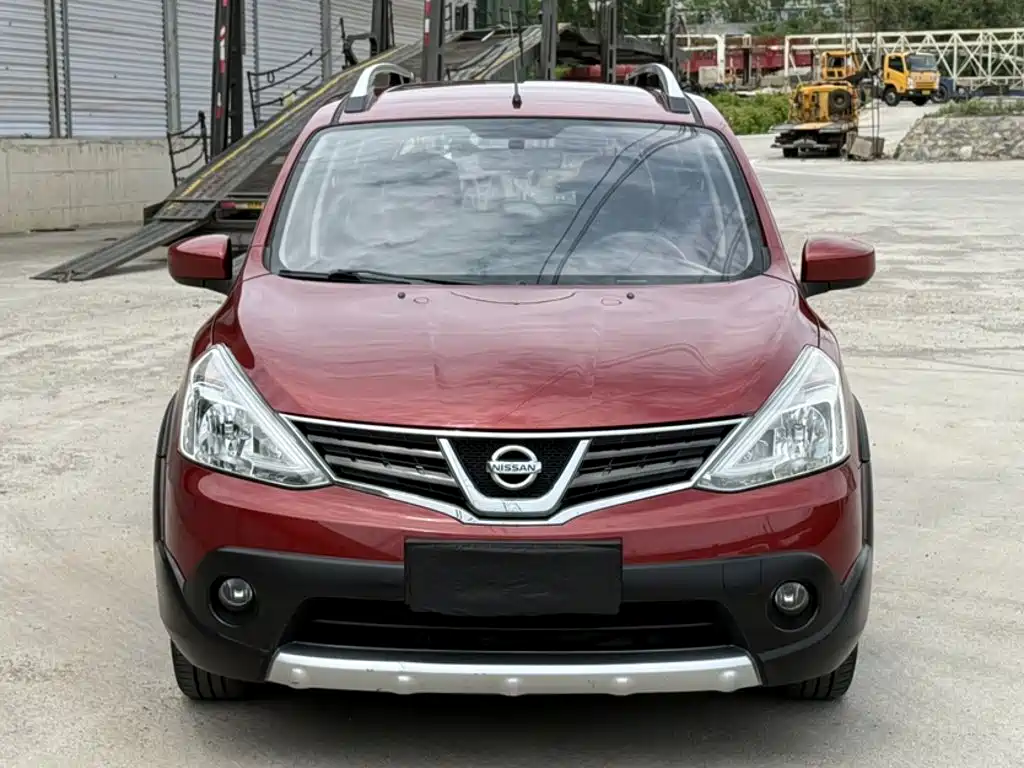 Nissan Livina 2014