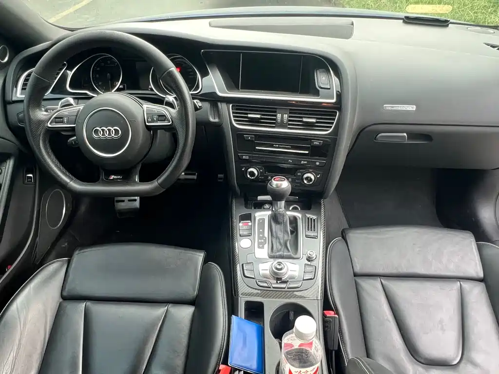 Audi RS 5 2014 — фото 14